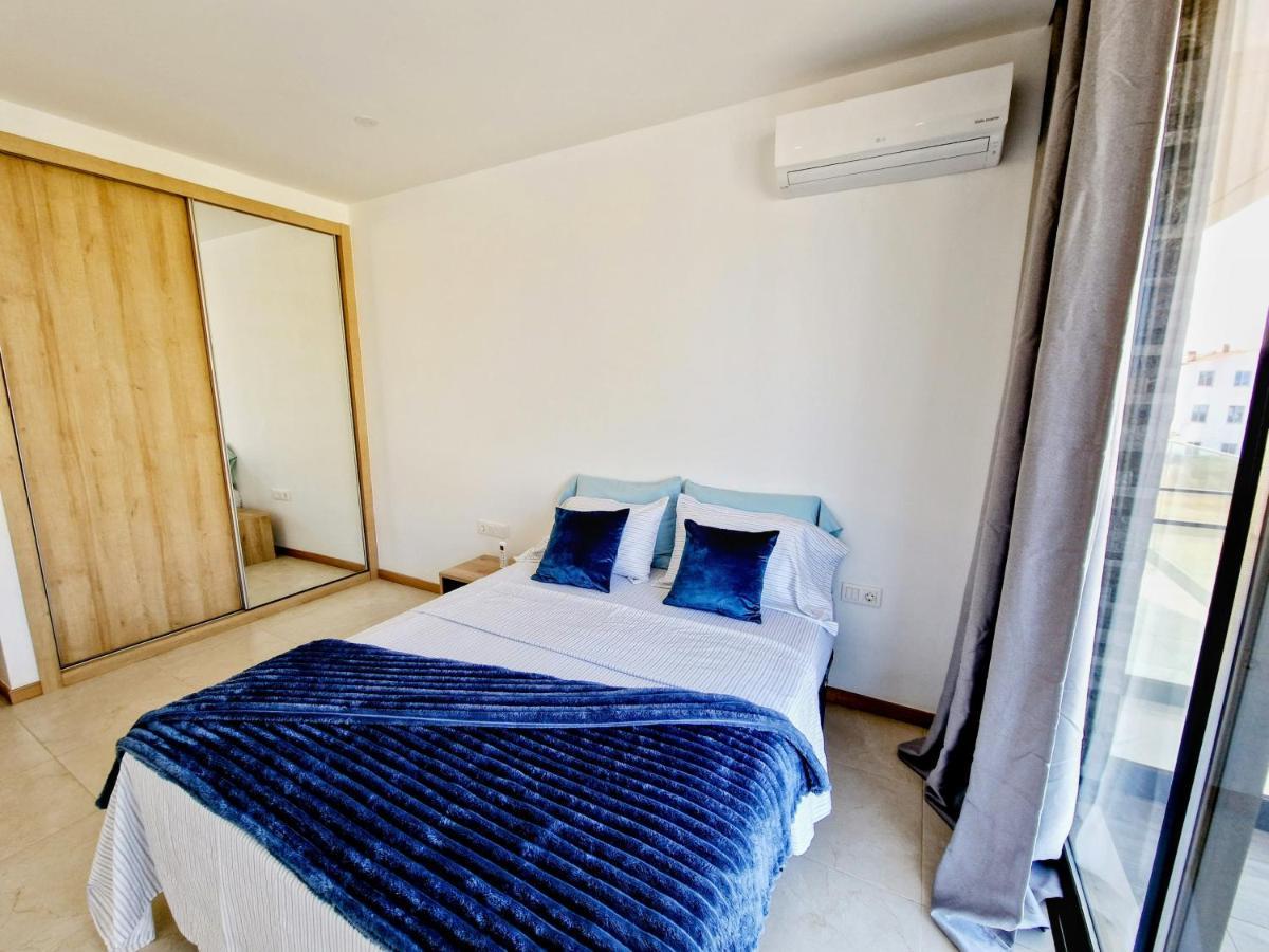 Praia Modern Apartment Vista Mar Ngoại thất bức ảnh